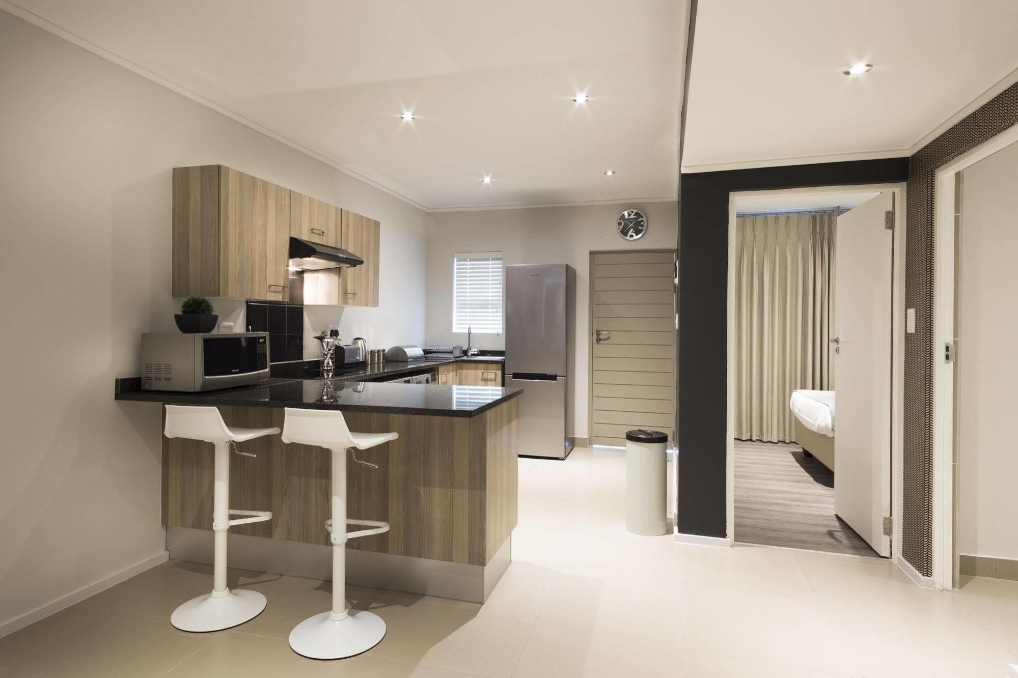 C.A.G - Upper East Side Apartment Sandton Exterior foto